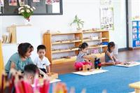 Giới thiệu về lĩnh vực Toán học trong phương pháp Montessori, nhóm giáo cụ và tuổi áp dụng
