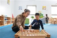Lĩnh vực cảm quan trong Montessori tại Vietland School có gì khác biệt?