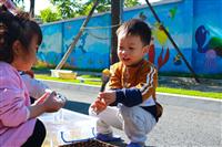 PHÁT TRIỂN ĐA GIÁC QUAN VỚI CÁC BÉ KHỐI LỘC NON TẠI VIETLAND SCHOOL